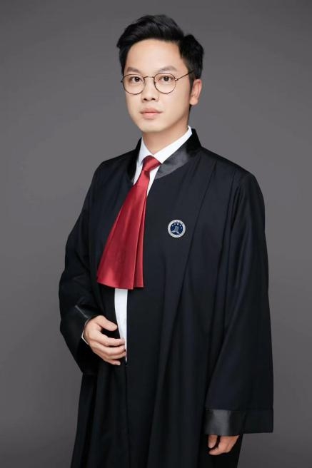 杨子萱